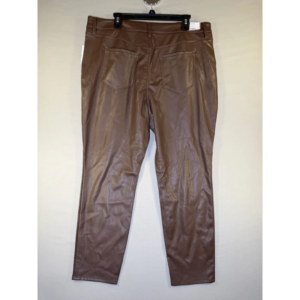 TINSELTOWN Women’s NWT Brown Faux Leather Pants High Rise Skinny Size 18W